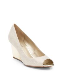 bandolino tuff love wedge