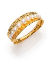 Majorica | Metallic 7mm-10mm White Pearl Hammered Bangle Bracelet | Lyst
