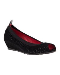 Pas De Rouge - G811 Wedge Pump Black Suede - Lyst