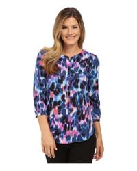NYDJ | Blue Hepburn Shadow Floral Print 3/4 Sleeve Blouse In Petite | Lyst