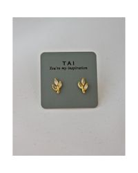 Tai | Metallic Cat's Eye Flower Stud | Lyst