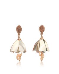 Oscar de la Renta - Metallic Mini Impatiens Flower Drop Earrings - Lyst