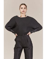 Pleats Please Issey Miyake - Black Pleated Oversized Top - Lyst