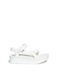 Teva | White 'flatform Universal' Sandals | Lyst