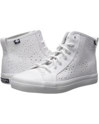 sperry crest zone sneaker