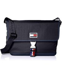 Men S Tommy Hilfiger Messenger Tommy Hilfiger Sport Eyelets Ripstop Ny Messenger Bag Lyst