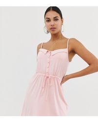 Boohoo Vestito skater allacciato in vita con spalline e bottoni sul davanti - Rosa