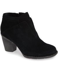 clarks carleta lyon ankle bootie