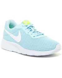 lyst nike tanjun scarpe da ginnastica in blu lyst nike tanjun scarpe da ginnastica in blu