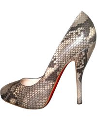christian louboutin beige peep toe