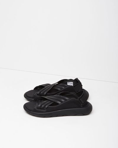 qasa sandals