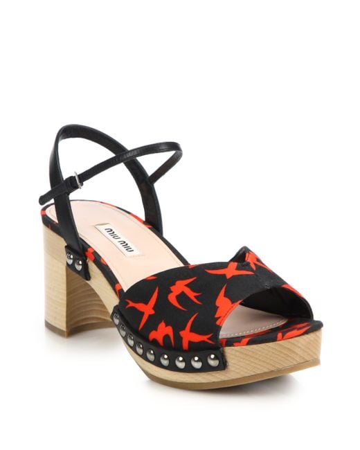 Miu miu Swallow  print Wooden Clog Sandals  in Multicolor 