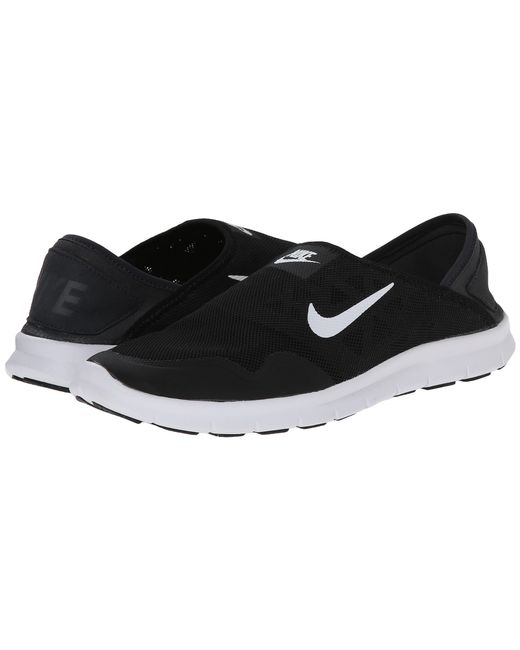 all black nike non slip shoes