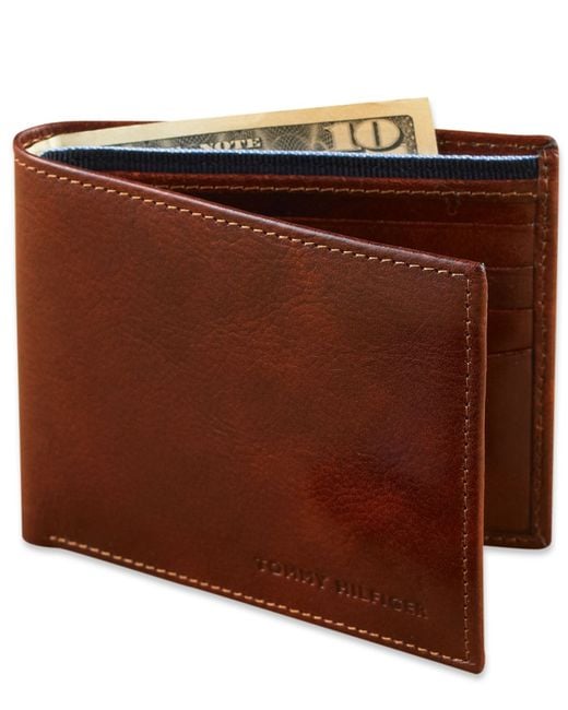 Tommy hilfiger Leather Bifold Wallet in Brown for Men (tan) | Lyst