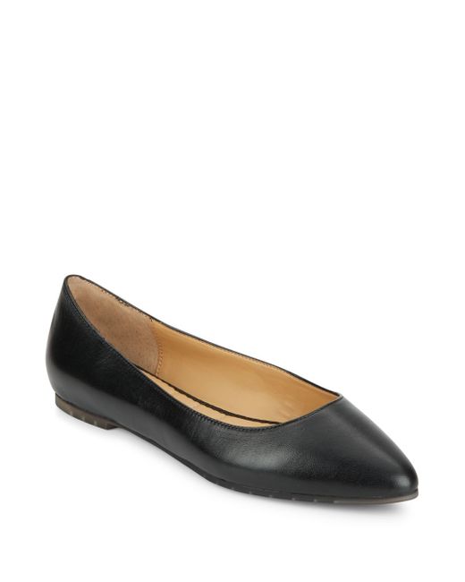 flat black pointy shoes