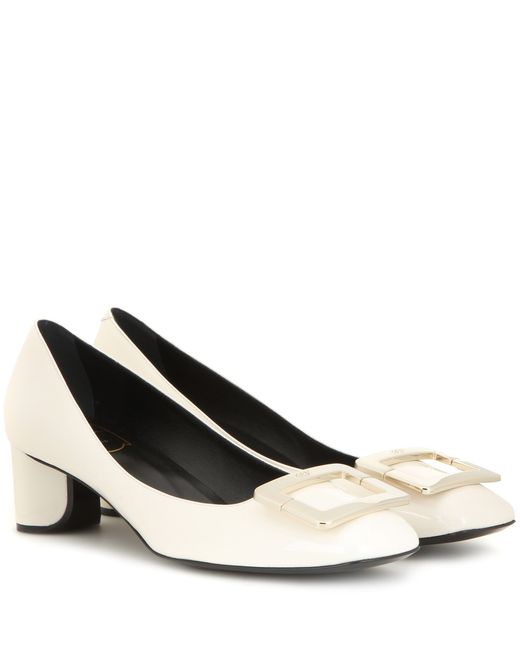 roger vivier white pump