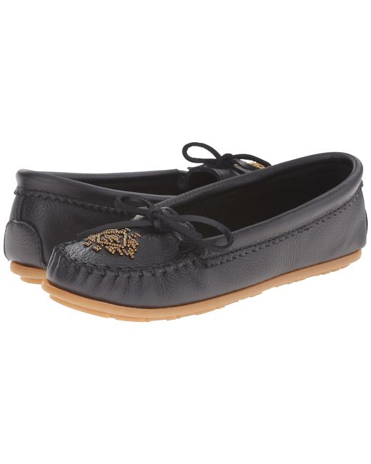minnetonka deerskin mocs