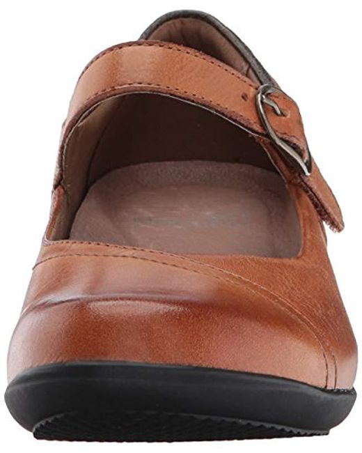 fawna mary jane flat