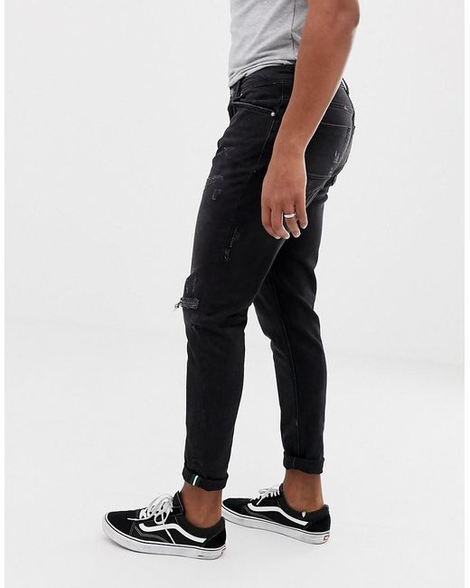 black carrot fit jeans