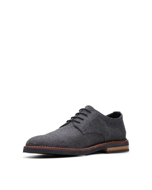 clarks dezmin plain