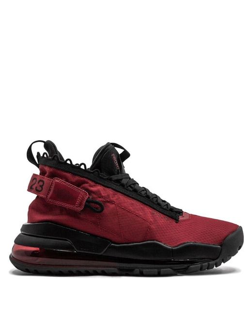 Nike Proto max 720 Sneakers in Red for Men Lyst Nike Air Max 720 in Gray for Men Lyst