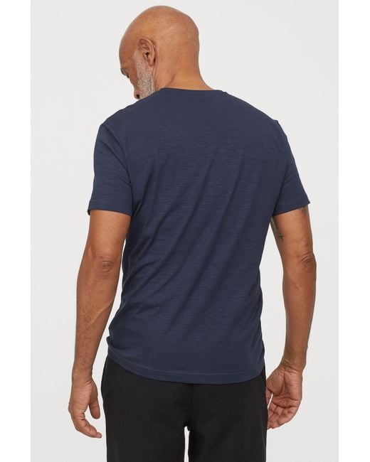 h&m v neck tshirt