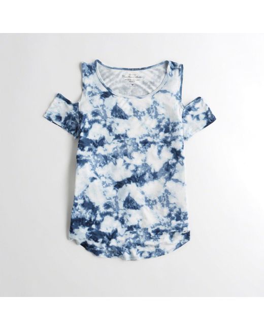 hollister must have crop baby tee