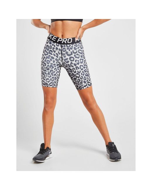Nike Synthetic Training Leopard Cycle Shorts in Grey/Black (Gray) - Lyst