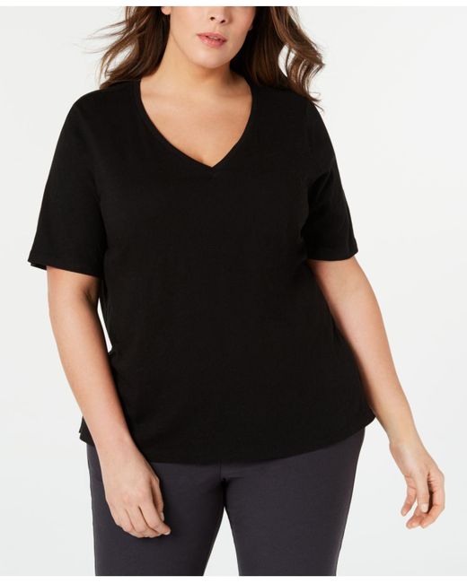 deep v neck black shirt