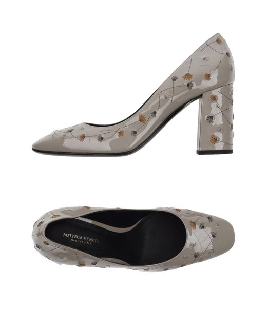 bottega veneta quilted pumps