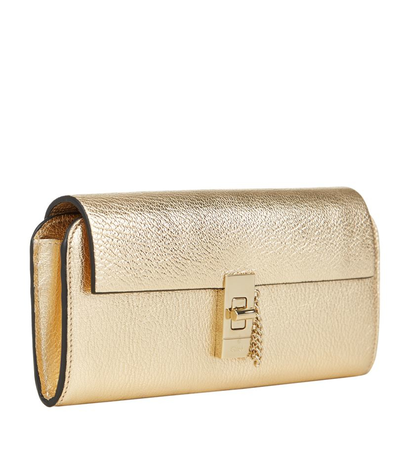 Chlo Drew Long Wallet in Gold | Lyst