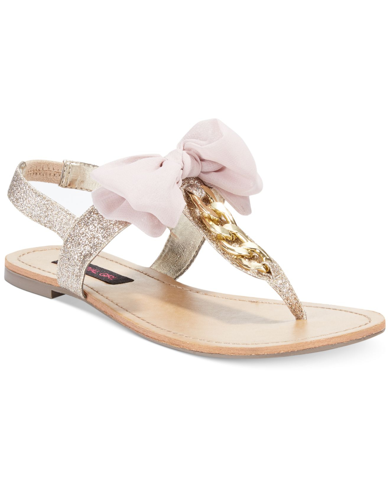 Lyst - Material Girl Shiba Chain Flat Thong Sandals in Pink