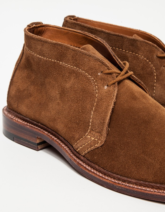 unlined chukka