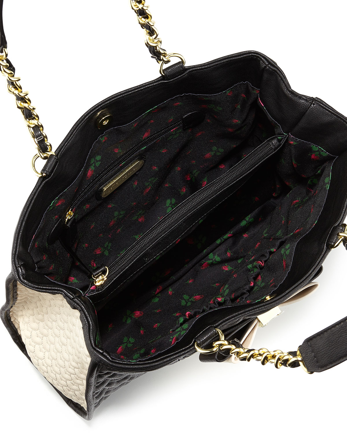 betsey johnson heart shaped purse