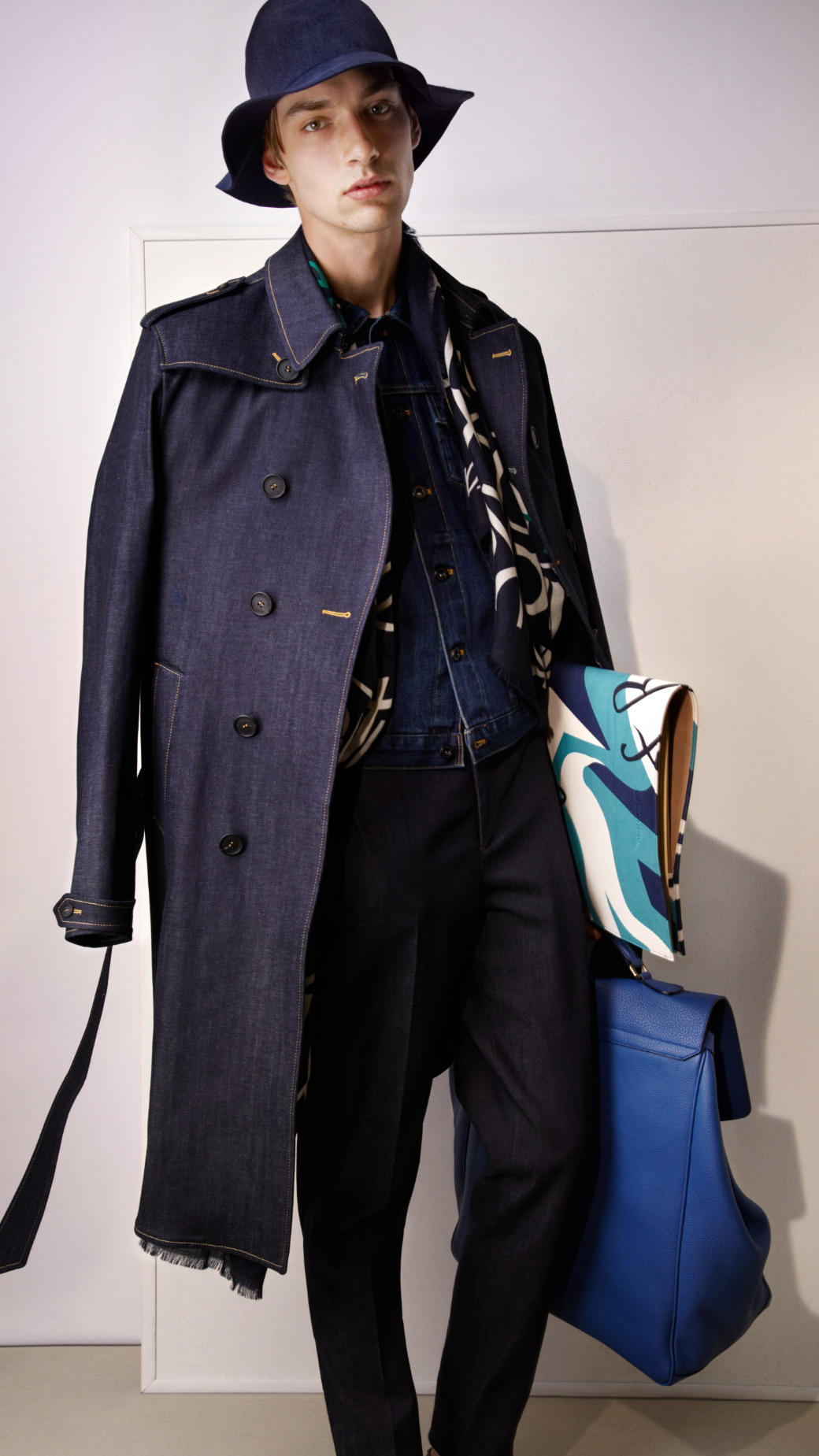 Burberry Raw Denim Trench Coat in Blue for Men (indigo) | Lyst