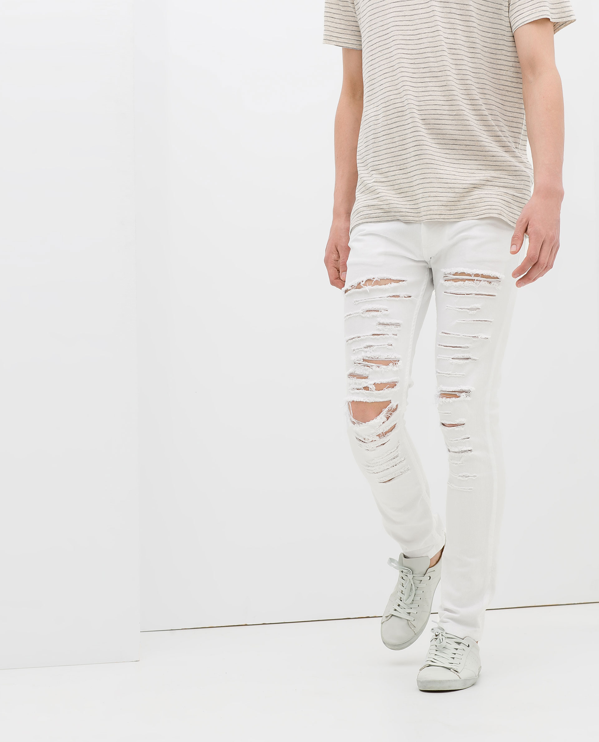 White Ripped Jeans For Men - Jeans Am
