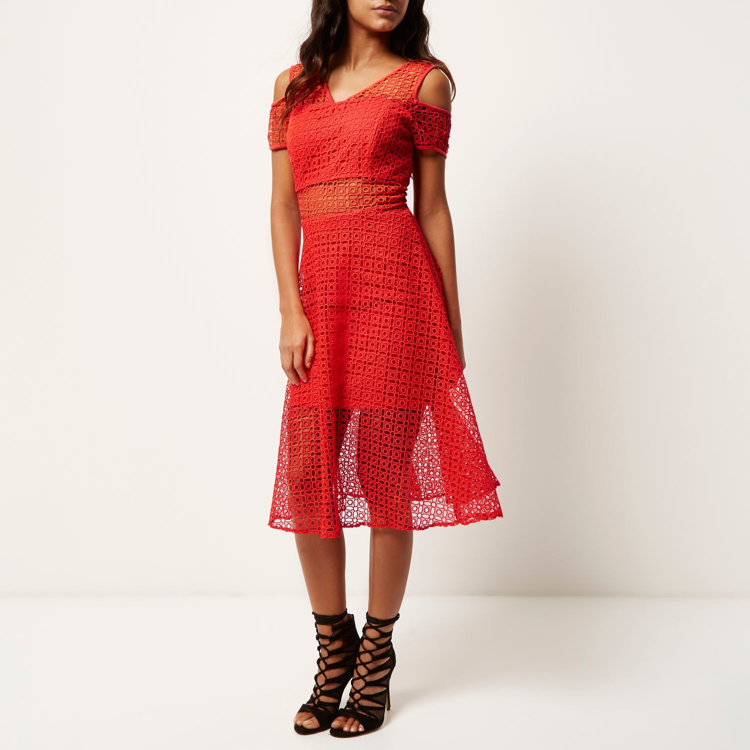 Red Slinky Wrap Bust Ruched Side Bodycon Dress | PrettyLittleThing