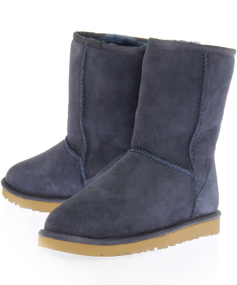 ugg navy classic short boots ugg navy classic short boots