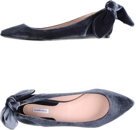 gray ballerina flats