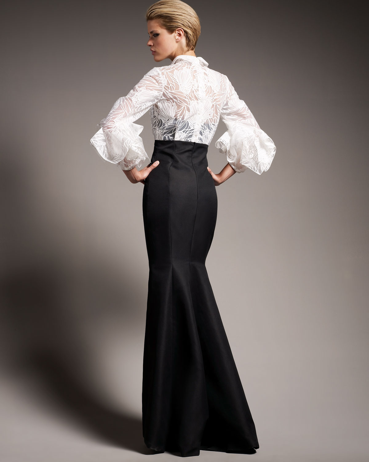 Lyst - Carolina Herrera Origami-sleeve Shirted Gown in White