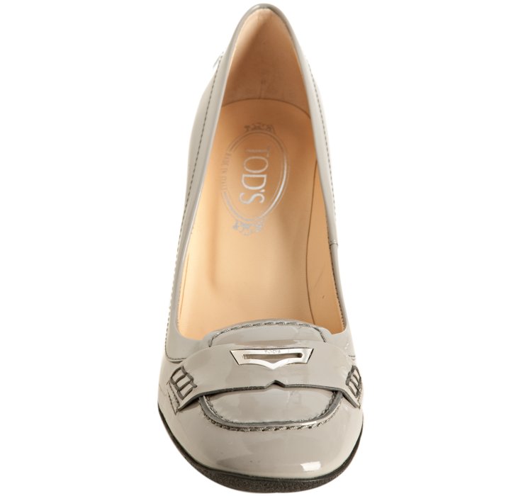tod's patent leather pumps