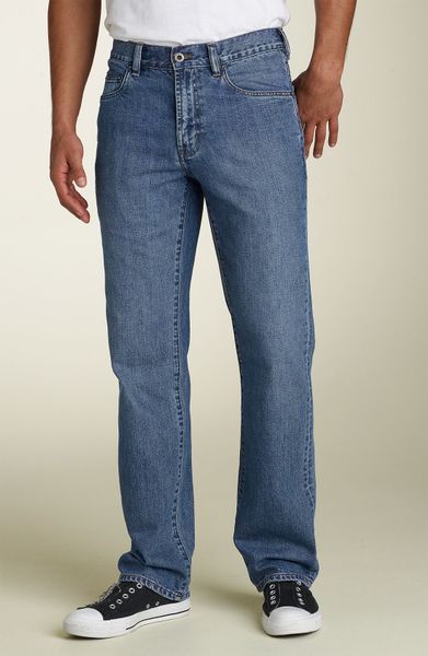 Tommy Bahama Stevens Park Classic Fit Jeans in Blue for Men (light wash ...