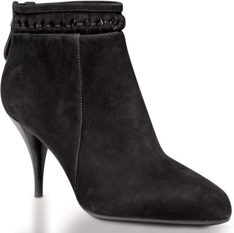 Caressa Niko Suede Shooties in Black (black suede) | Lyst