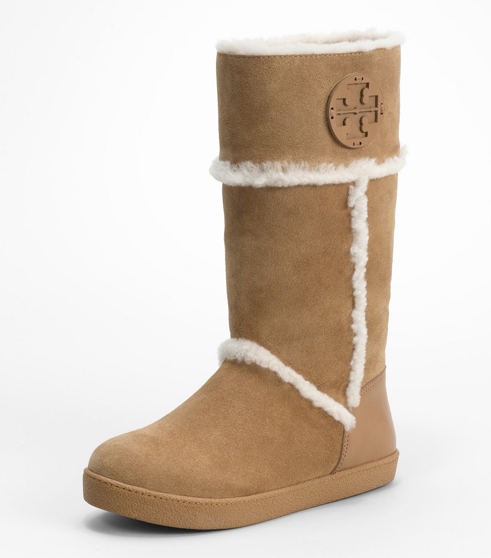 Tory burch Amelie Suede and Dyed Shearling Boots in Natural | Lyst