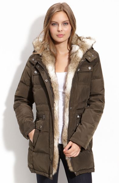 Laundry By Shelli Segal Anorak with Faux Fur Trim in Brown (tea leaf ...