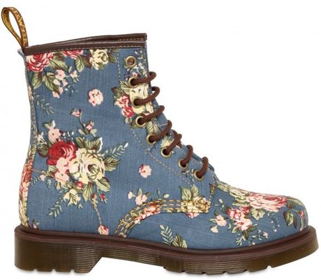 Dr. Martens Floral Print Canvas Lace Up Boots in Blue (denim) | Lyst