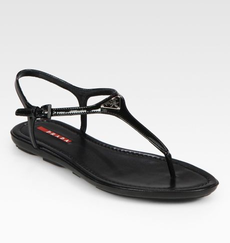 Prada Patent Leather Thong Sandals in Black | Lyst