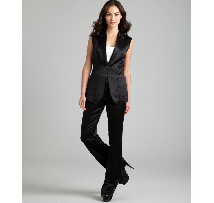 women's sleeveless pant suits