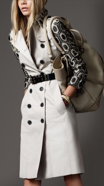 Burberry Long Patterned Sleeve Trench Coat in Beige (trench) | Lyst