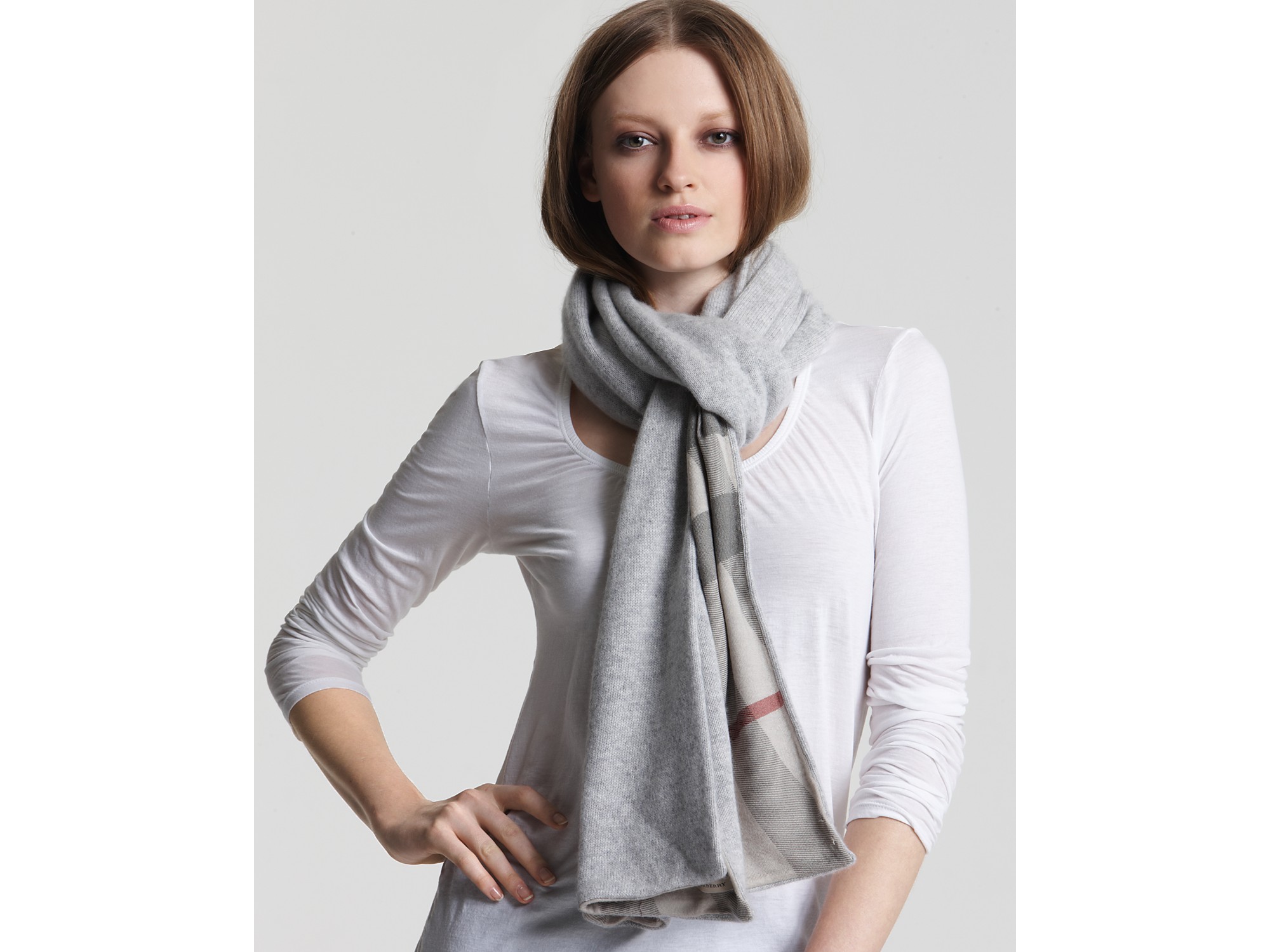 Lyst - Ash Burberry Solidcheck Cashmere Reversible Scarf in Gray